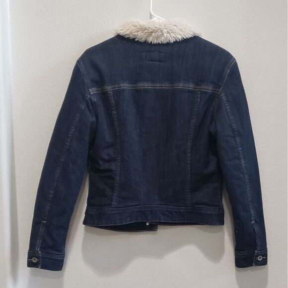 Levi's heritage  sherpa trucker jean jacket size medium NWNT - Picture 2 of 5